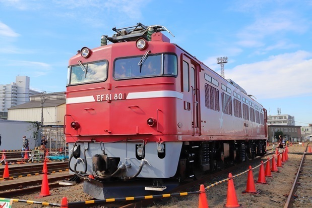 尾久_EF8180_01_10 - D.jpg