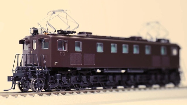 EF15.jpg